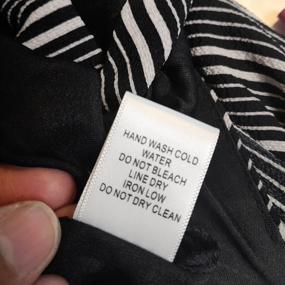 Romper size M, Never worn - Picture 8 of 8